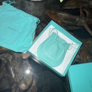 Tiffany & Co. Blue leather Pouch purse authentic Tiffany don’t make anymore